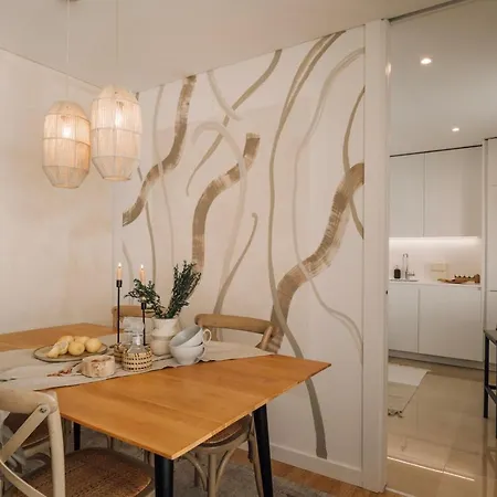 Tarquinia - 1 Bedroom And Parking In Alvalade Lejlighed