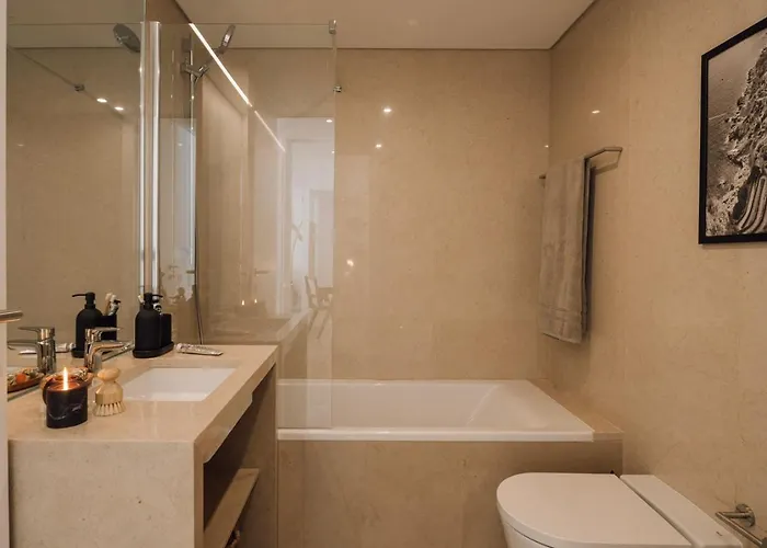 Tarquinia - 1 Bedroom And Parking In Alvalade *