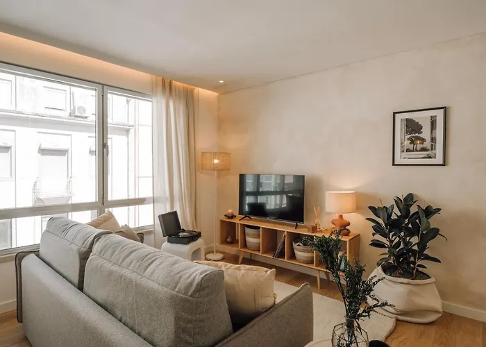 Tarquinia - 1 Bedroom And Parking In Alvalade 公寓