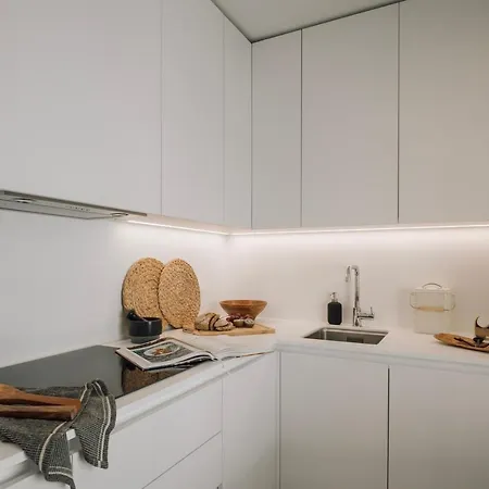 Apartment Tarquinia - 1 Bedroom And Parking In Alvalade